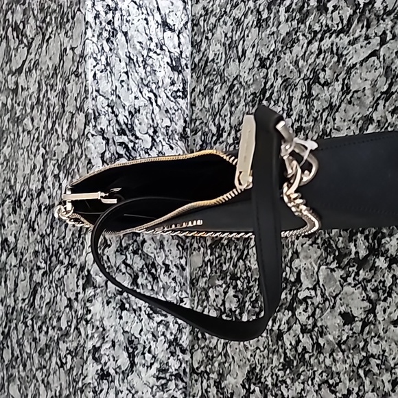 Hand bag - Picture 3 of 3